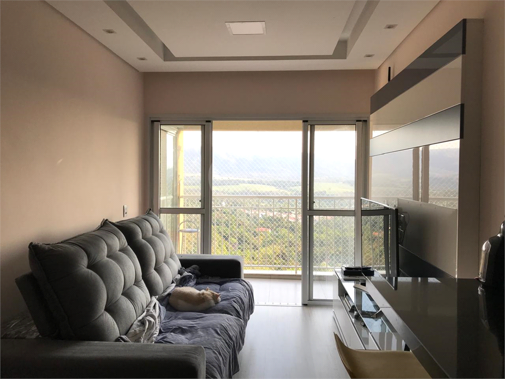 Apartamento à venda com 3 quartos, 80m² - Foto 1