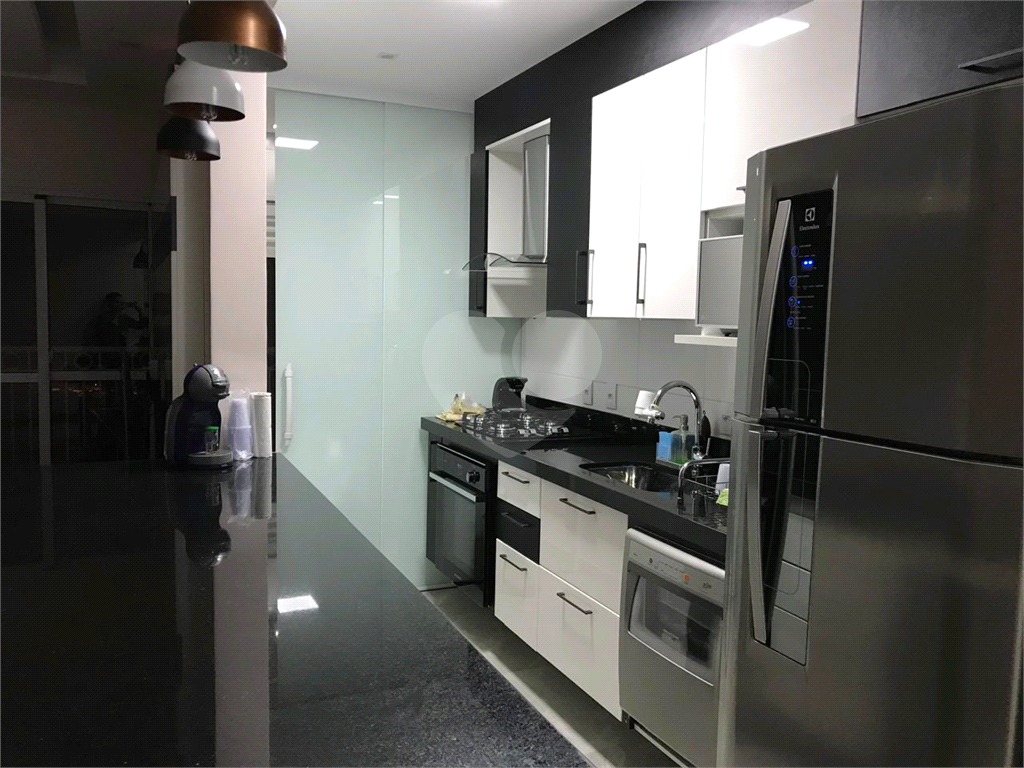 Apartamento à venda com 3 quartos, 80m² - Foto 11
