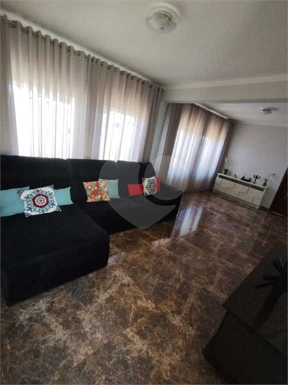 Casa à venda com 3 quartos, 195m² - Foto 5