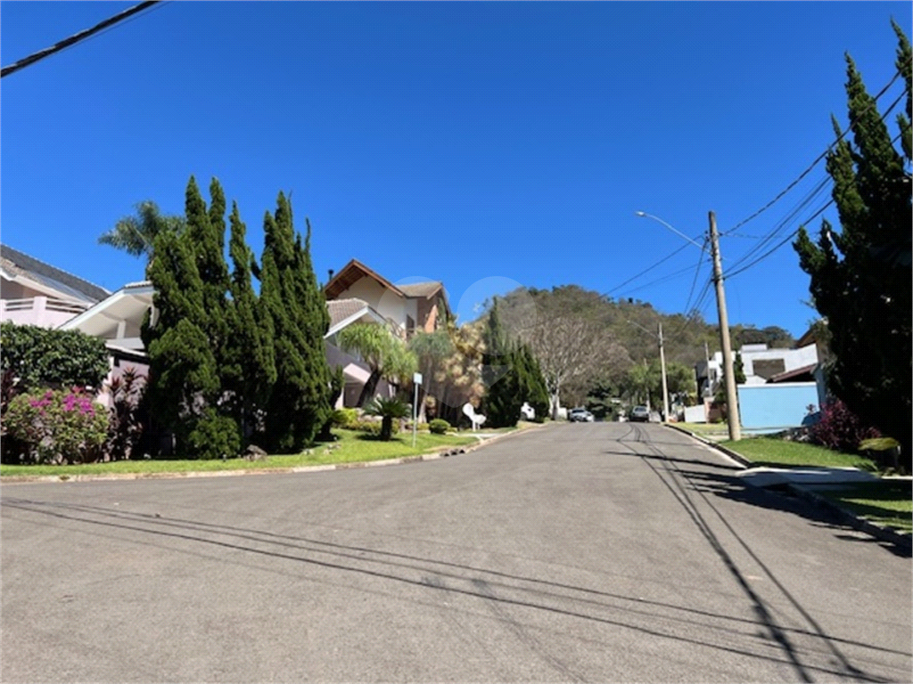 Casa de Condomínio à venda, 250m² - Foto 36