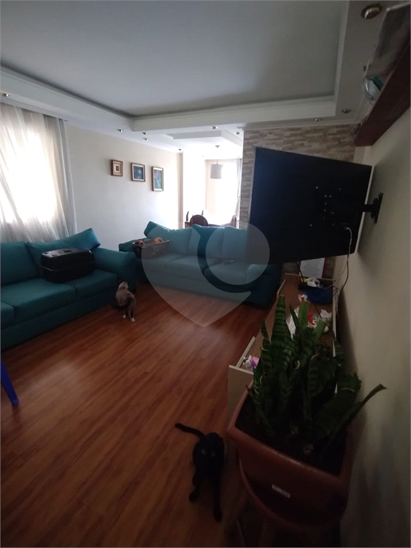 APARTAMENTO em TUCURUVI