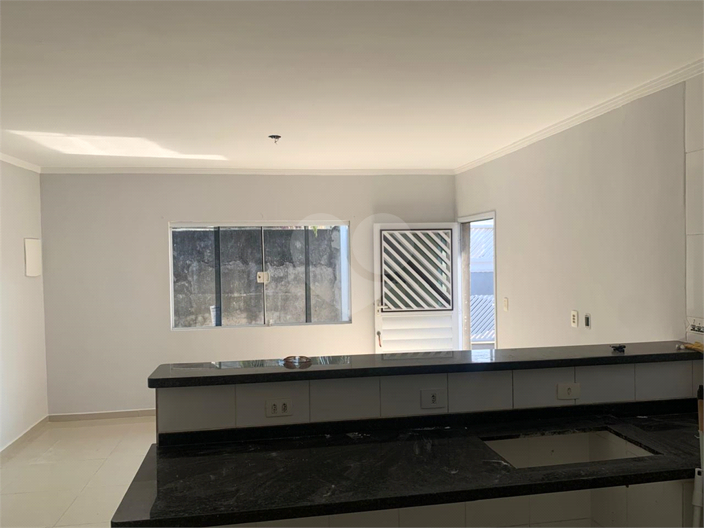 Sobrado à venda com 3 quartos, 181m² - Foto 1