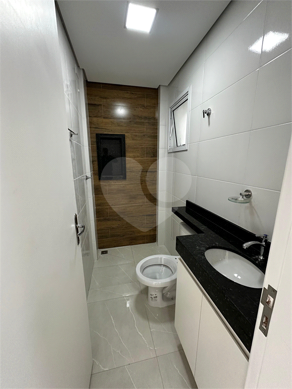 Apartamento para locação, Lauzane Paulista, 40m², 2 quartos sendo 1 suíte, área externa.
