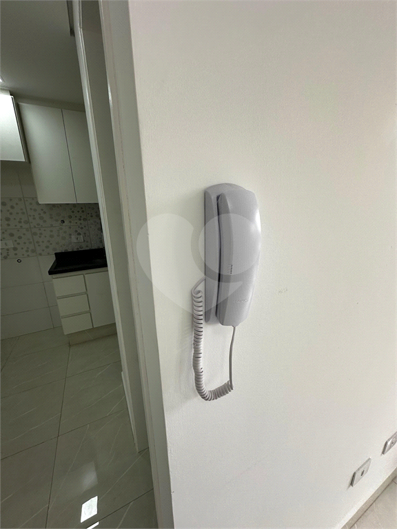 Apartamento para locação, Lauzane Paulista, 40m², 2 quartos, 1 banheiro, cozinha e área externa.