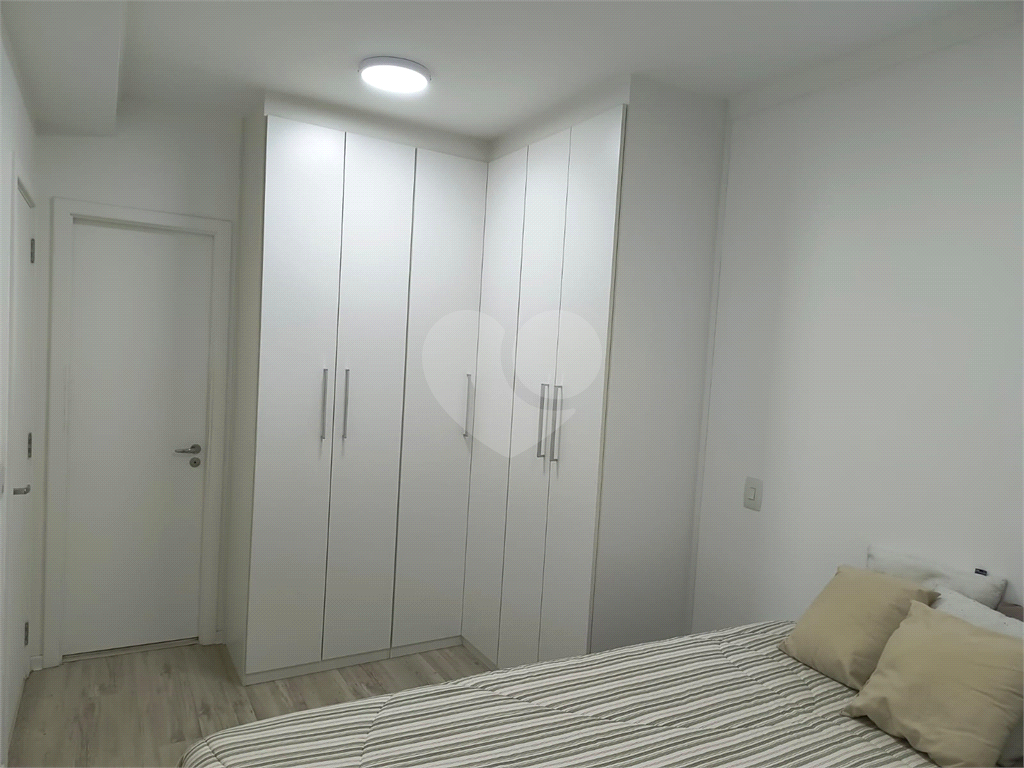 APARTAMENTO em BARRA FUNDA