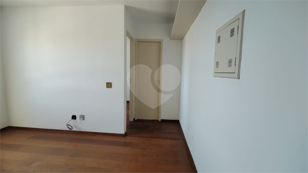 Apartamento à venda na Saúde, com 1 quarto e 1 vaga