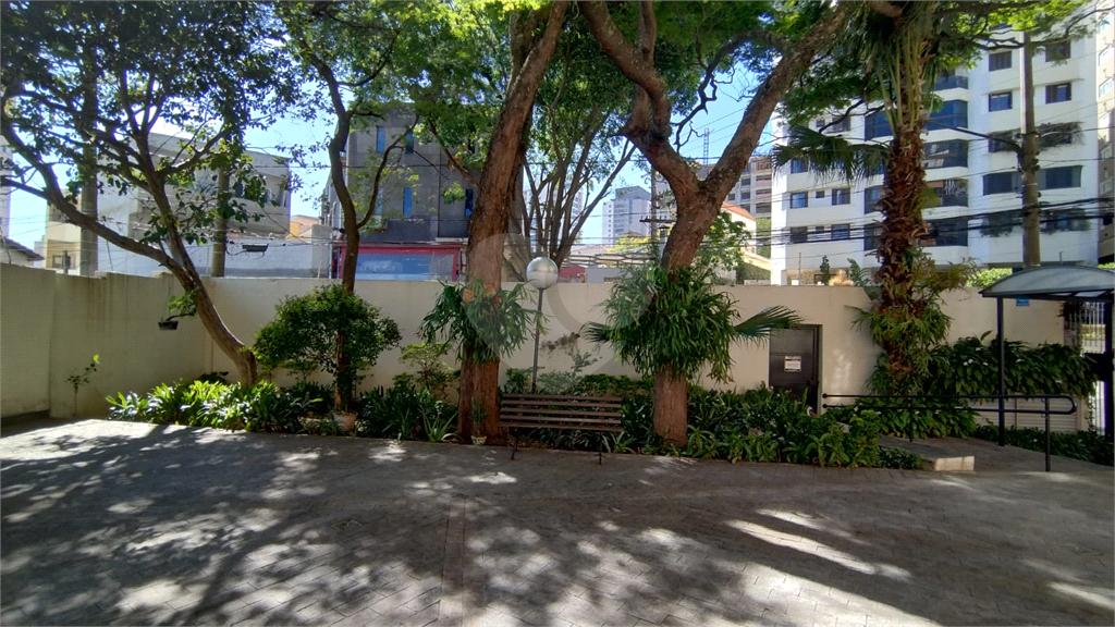 Apartamento à venda na Saúde, com 1 quarto e 1 vaga