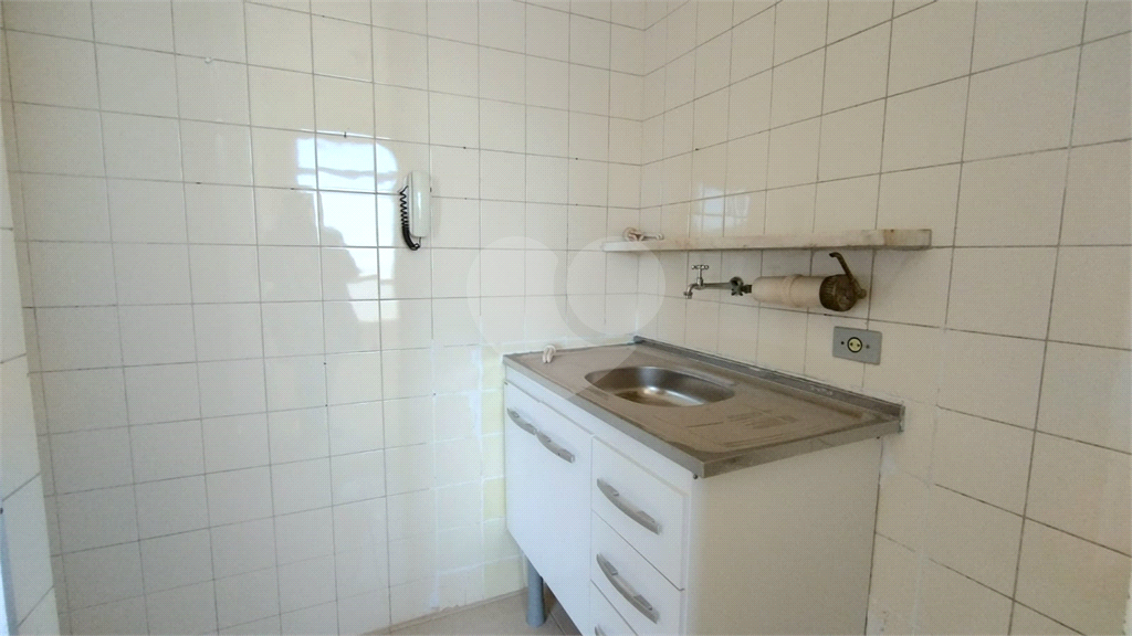 Apartamento à venda na Saúde, com 1 quarto e 1 vaga