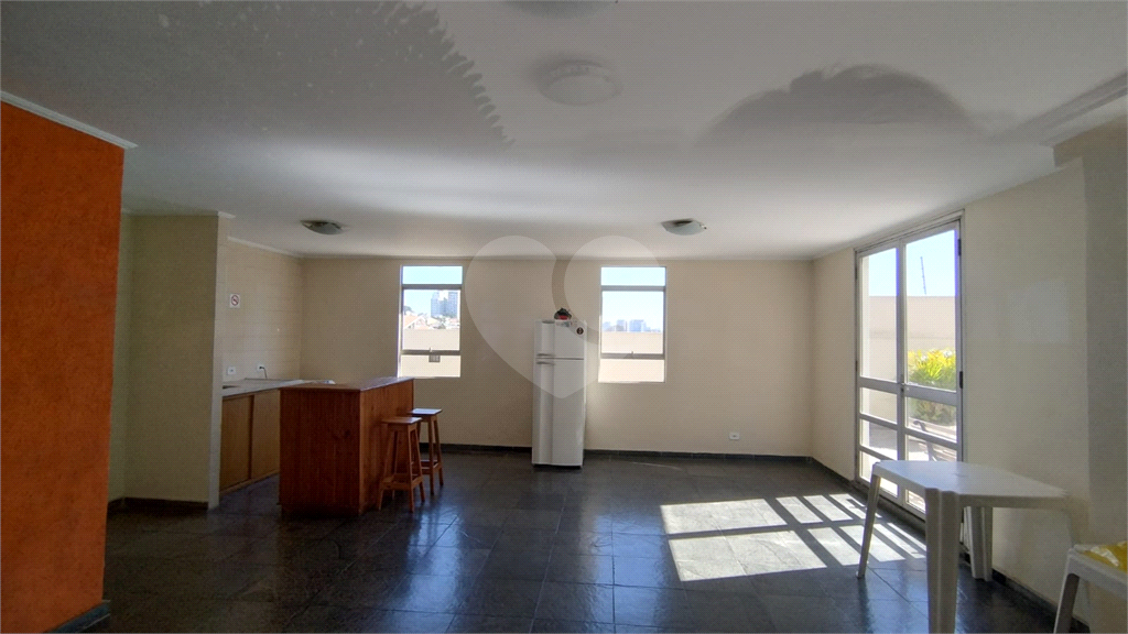 Apartamento à venda na Saúde, com 1 quarto e 1 vaga