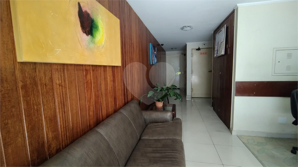 Apartamento à venda na Saúde, com 1 quarto e 1 vaga