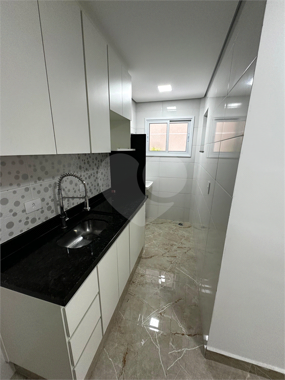 Apartamento para locação, Lauzane Paulista, 40m², 2 quartos, 1 banheiro, cozinha e área externa.