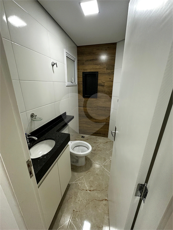 Apartamento para locação, Lauzane Paulista, 40m², 2 quartos, 1 banheiro, cozinha e área externa.