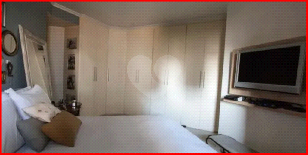 APARTAMENTO em REAL PARQUE