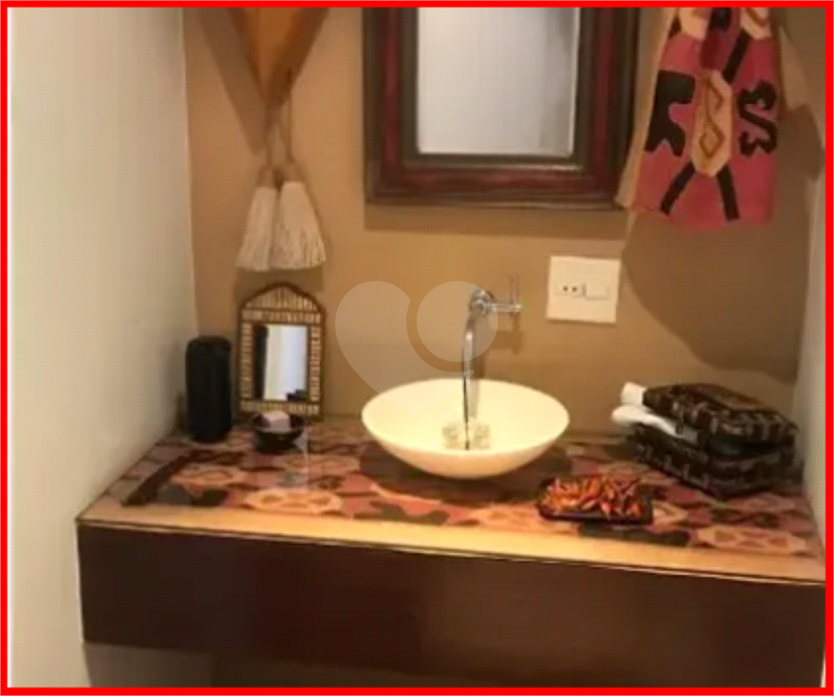 APARTAMENTO em REAL PARQUE