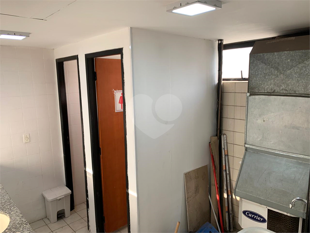 Sala Comercial a venda em Pinheiros 