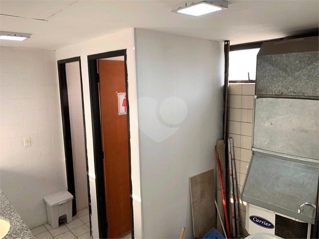 Sala Comercial a venda em Pinheiros 