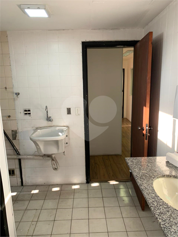 Sala Comercial a venda em Pinheiros 