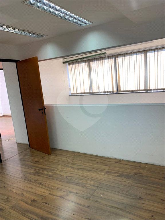 Sala Comercial a venda em Pinheiros 