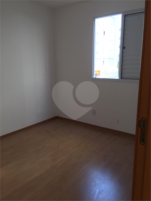 Apartamento à venda com 2 quartos, 41m² - Foto 10