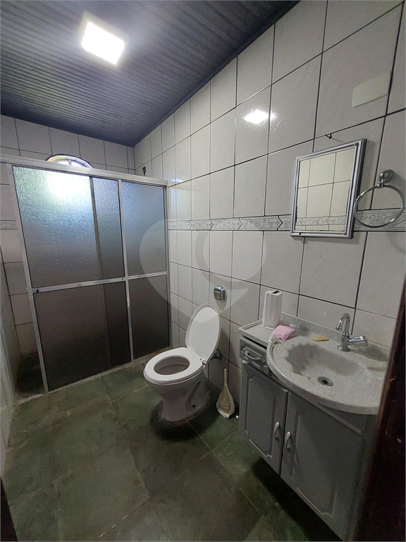 Casa de Condomínio para alugar com 4 quartos, 147m² - Foto 9