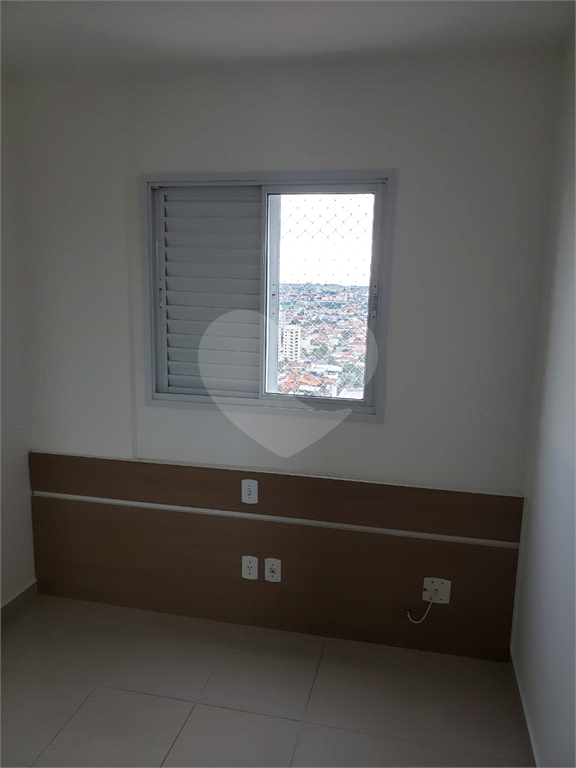 Apartamento à venda com 3 quartos, 90m² - Foto 13