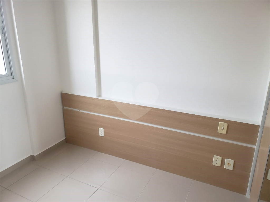 Apartamento à venda com 3 quartos, 90m² - Foto 14