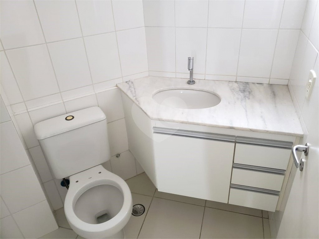 Apartamento à venda com 3 quartos, 90m² - Foto 19