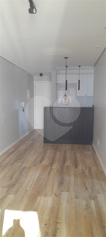 Apartamento à venda com 2 quartos, 51m² - Foto 2