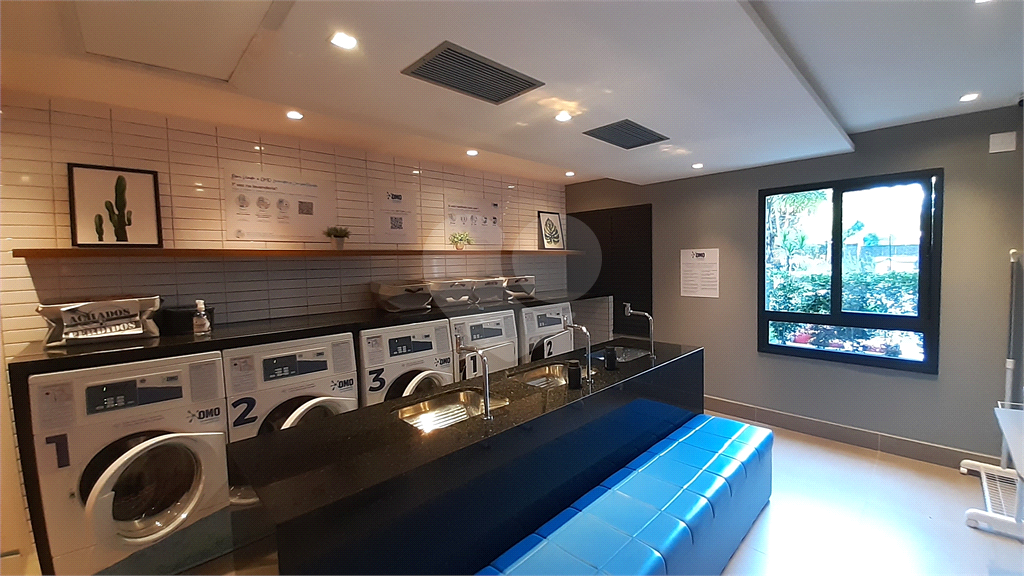 APARTAMENTO em SANTANA