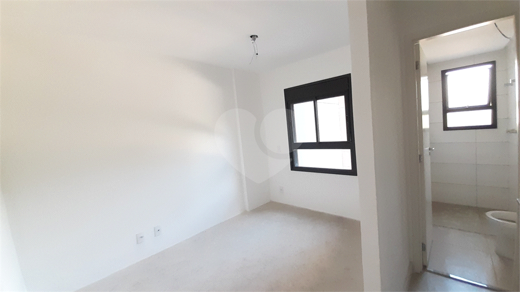 APARTAMENTO em SANTANA