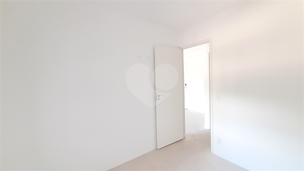 APARTAMENTO em SANTANA