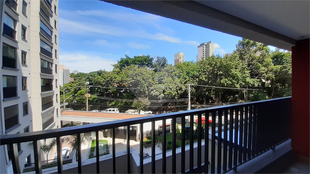 APARTAMENTO em SANTANA