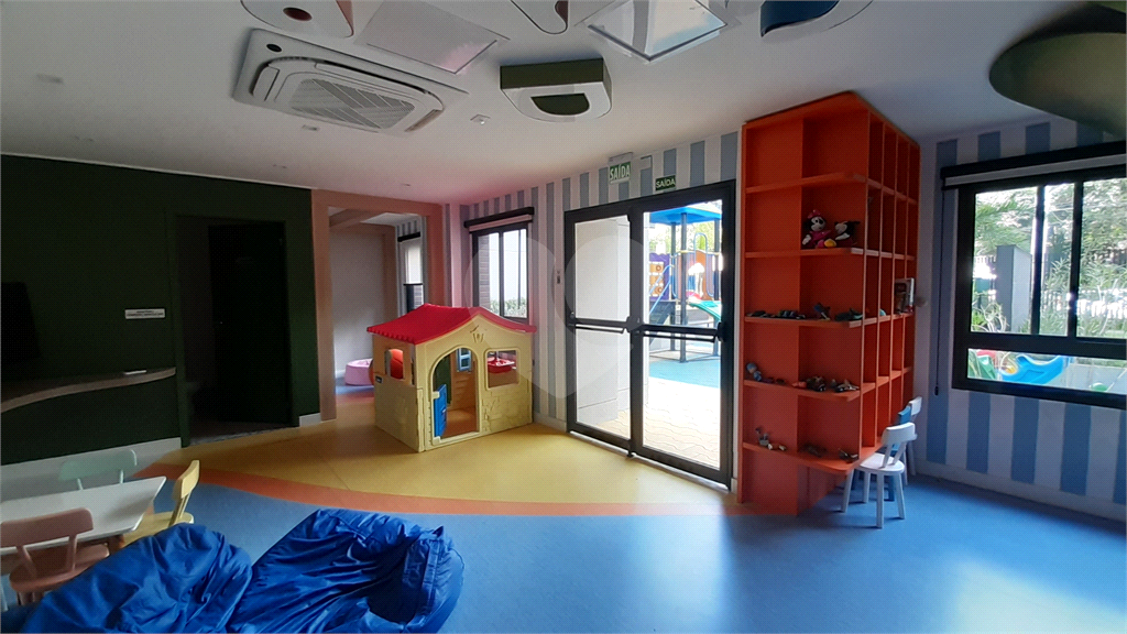 APARTAMENTO em SANTANA