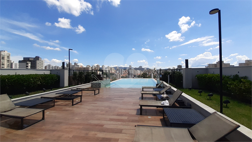 APARTAMENTO em SANTANA