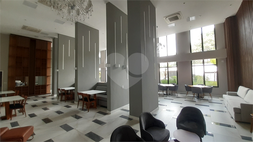 APARTAMENTO em SANTANA