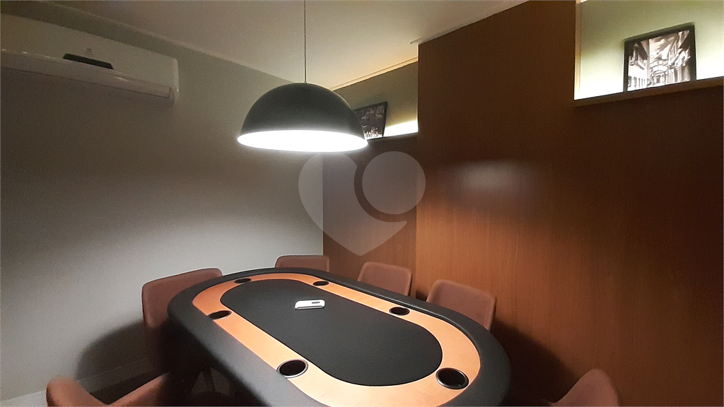 APARTAMENTO em SANTANA