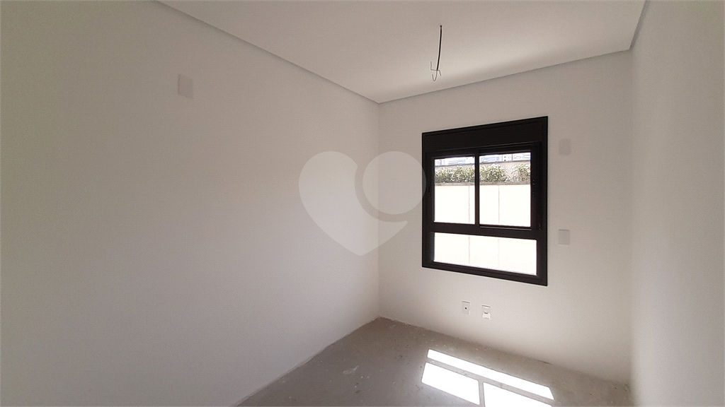 APARTAMENTO em SANTANA