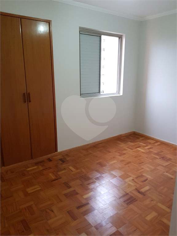 Apartamento à venda com 2 quartos, 66m² - Foto 13