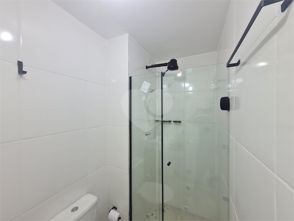 APARTAMENTO em VILA ROMANA