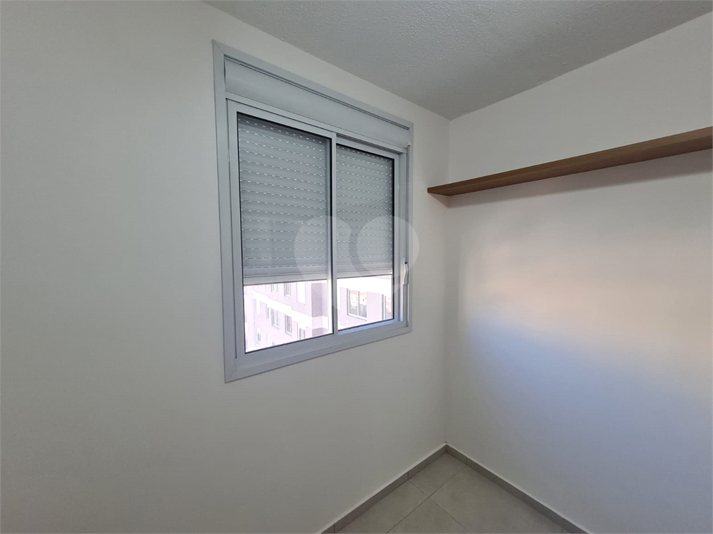 APARTAMENTO em VILA ROMANA