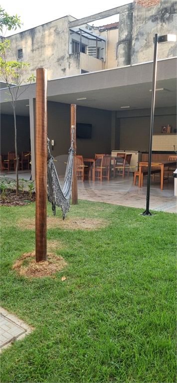 APARTAMENTO em VILA ROMANA