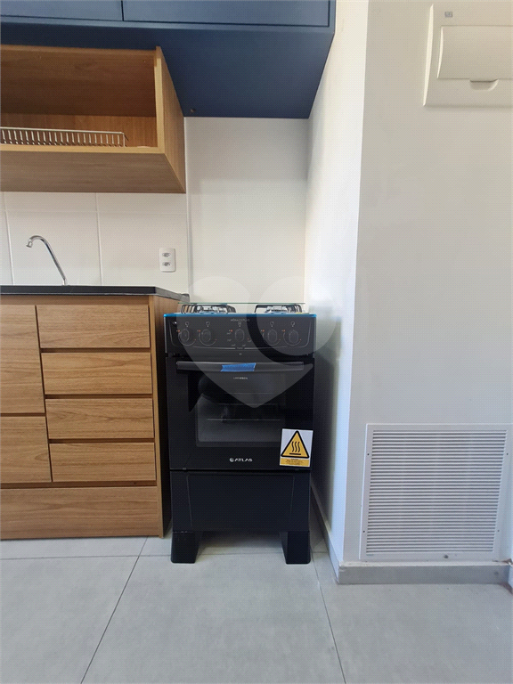APARTAMENTO em VILA ROMANA