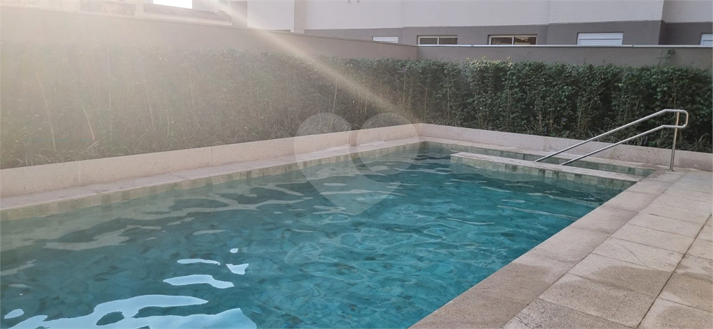 APARTAMENTO em VILA ROMANA
