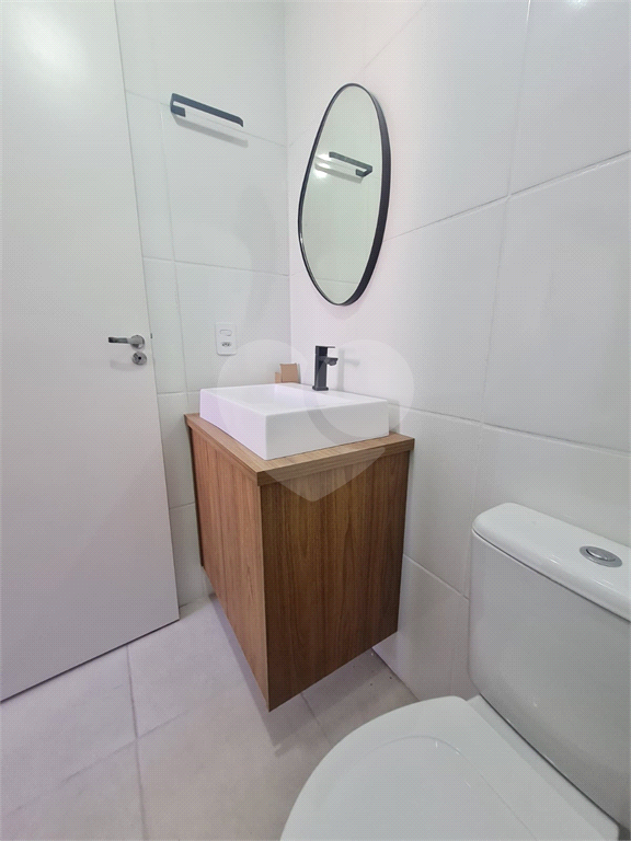 APARTAMENTO em VILA ROMANA