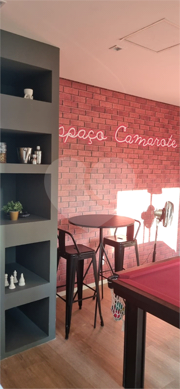 APARTAMENTO em VILA ROMANA