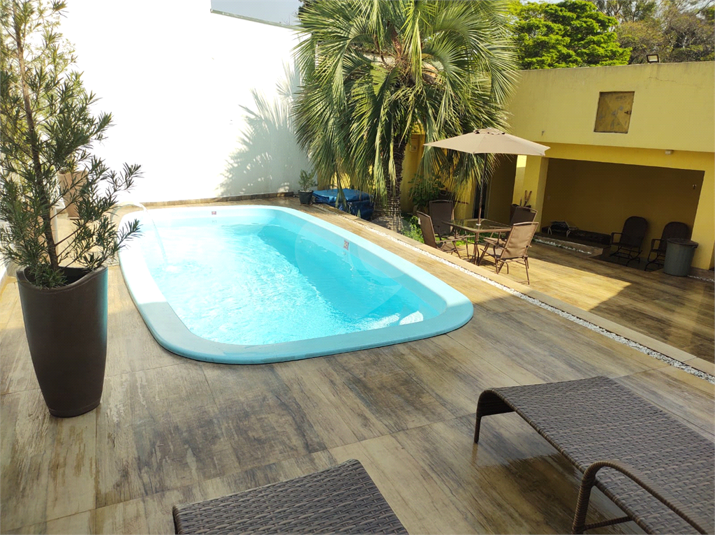LINDA CASA NO JARAGUÁ