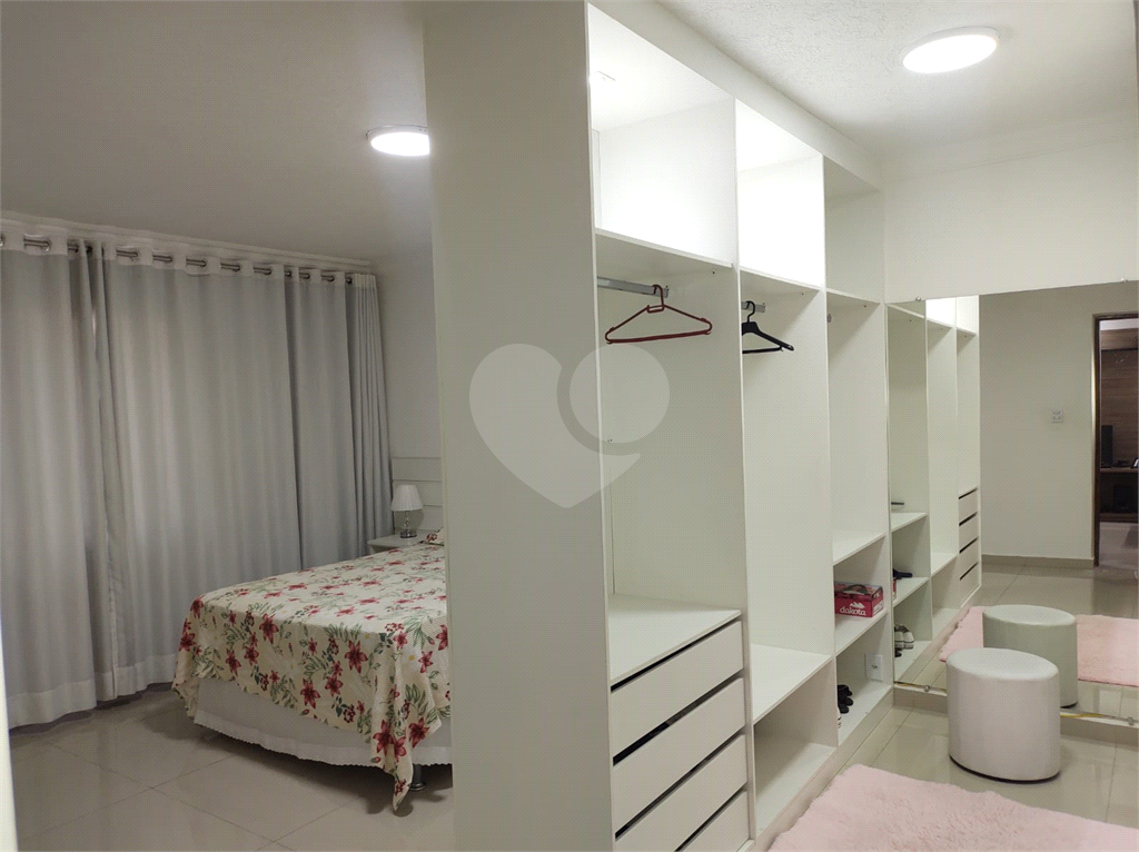 LINDA CASA NO JARAGUÁ