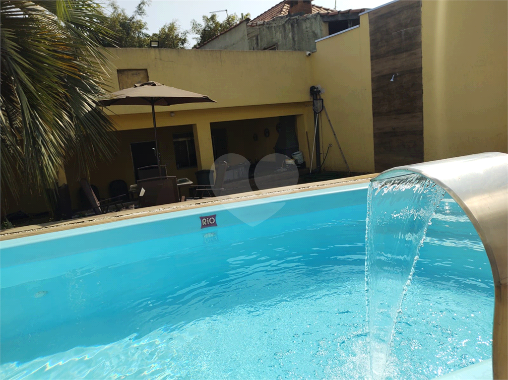 LINDA CASA NO JARAGUÁ