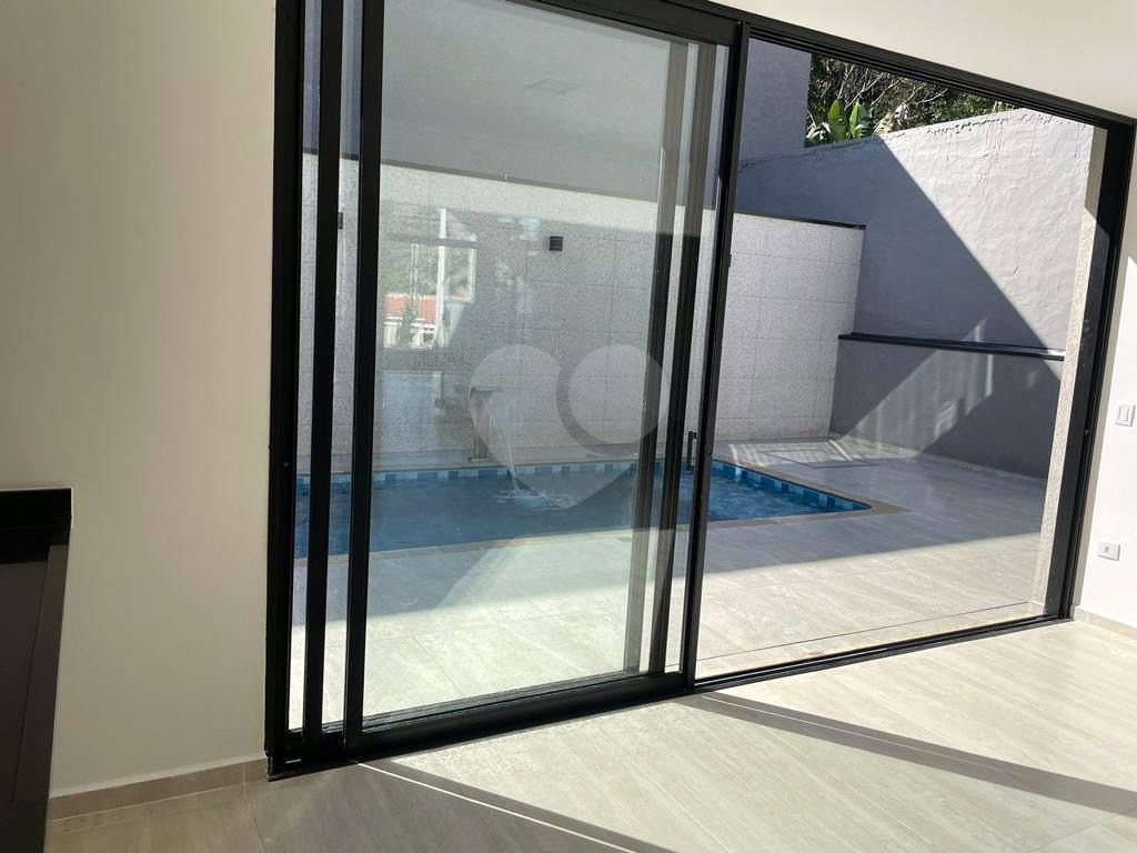 Casa de Condomínio à venda com 3 quartos, 220m² - Foto 7