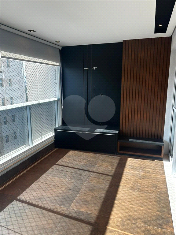 Apartamento para alugar com 3 quartos, 120m² - Foto 19